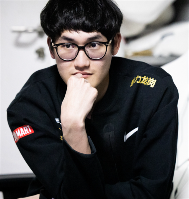 Karsa焦点对战,Ming与30激战DWG分钟,战术调整胜负难料! Karsa焦点对战,Ming与30激战DWG分钟,战术调整胜负难料!